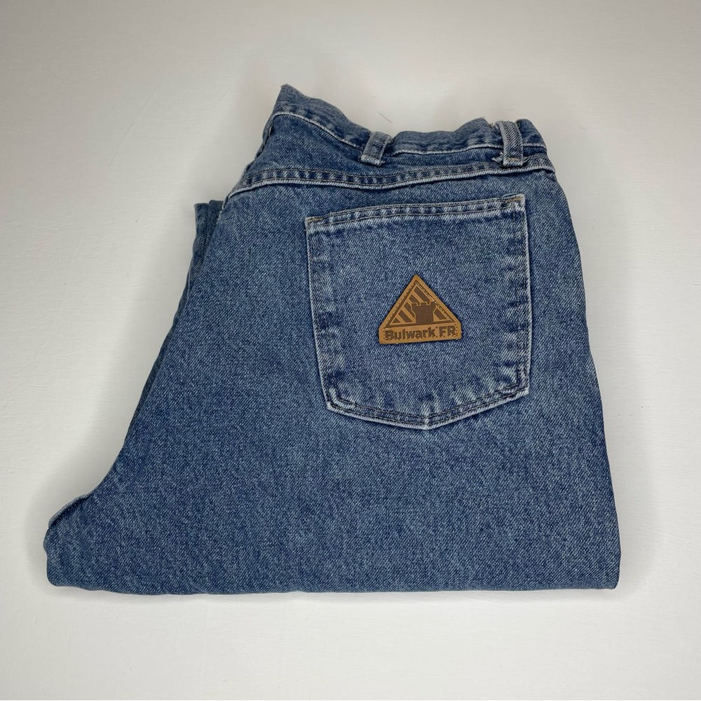 Bulwark Protective Apparel FR Safety Jeans Blue Light Wash Men’s 36x32